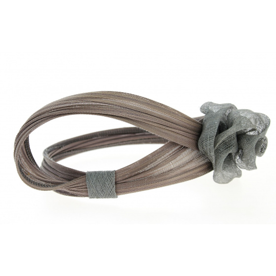 Bandeau de Cérémonie Gris Camélia- Traclet Bandeau de Cérémonie Gris Camélia- Traclet