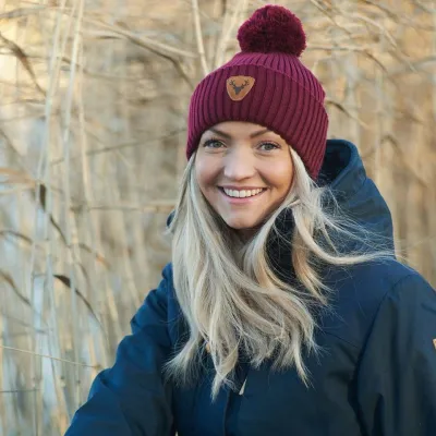 Bonnet à Pompon Caribou Laine Merino Bordeaux- Super Yellow  Reference : 7282 | Chapellerie Traclet