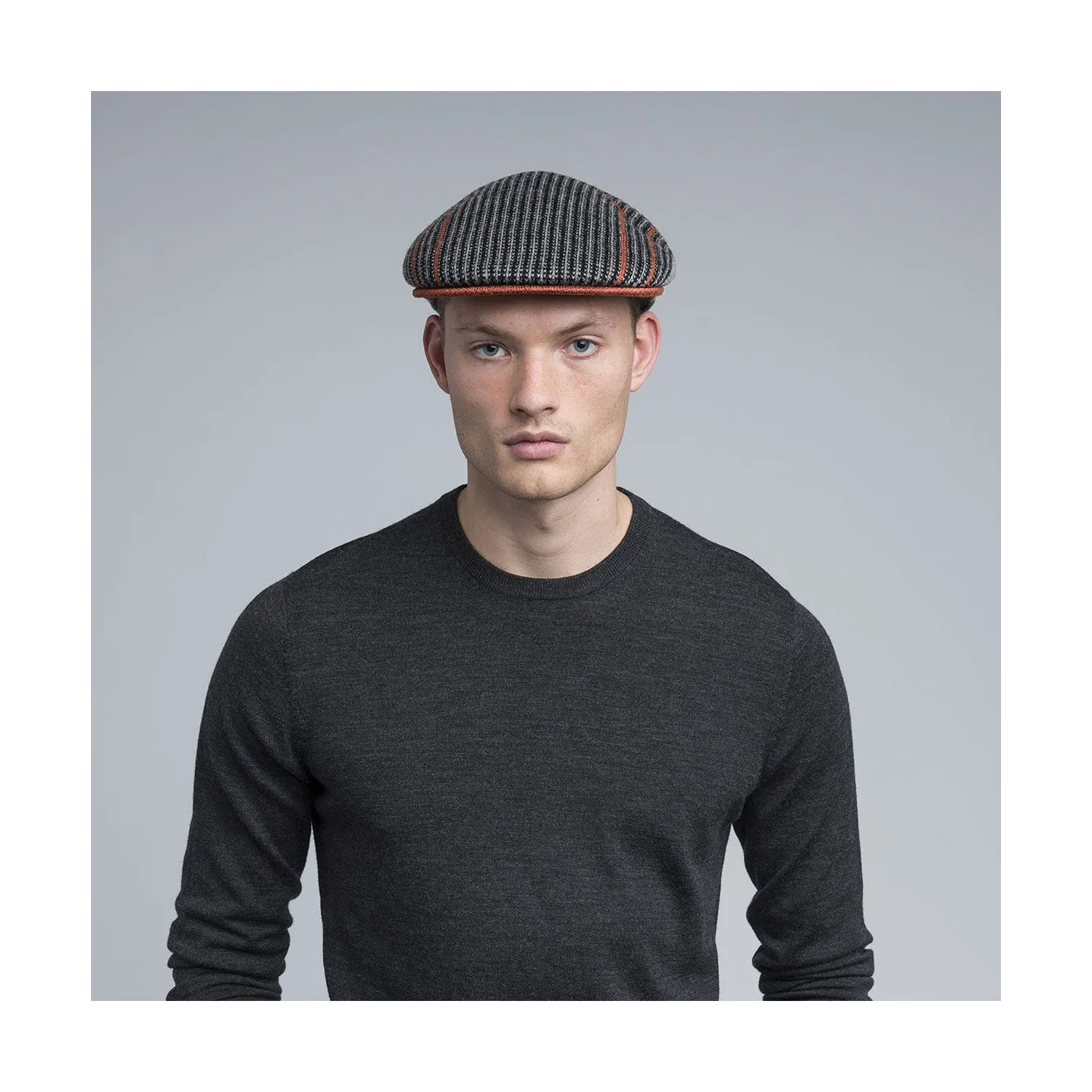 Casquette Plate Swithboard 504 Orange & Grise- Kangol  Reference : 4594 | Chapellerie Traclet
