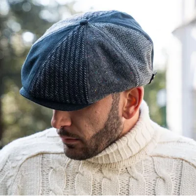 Essen Patchwork Wool Grey & Black Cap- Traclet