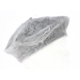 Angora beret