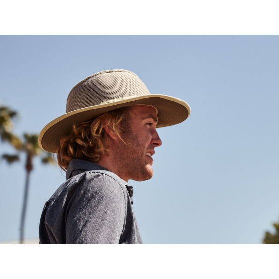 Tilley LTM8 Hat in Nylamtium® UPF 50+ with Mesh