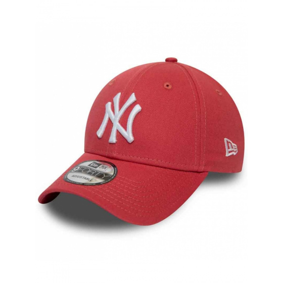 9Forty NY Yankees Coral Baseball Cap - New Era