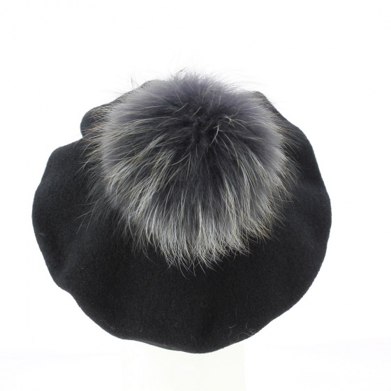 Béret noir pompon en fourrure Béret noir pompon en fourrure
