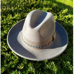 Fedora Hat with blue intertwined cords / TRACLET Workshops Creation