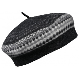 Grey knitted beret