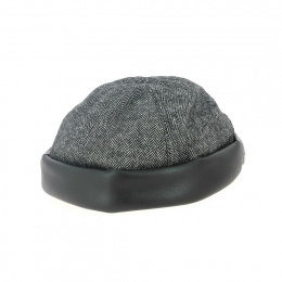 Black cooper beanie with cuff
