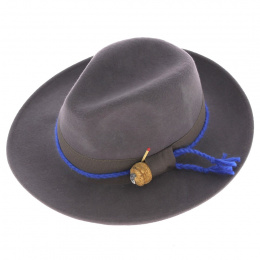 Chapeau Fédora gris champ': Unique French creation from the workshops of Chapellerie TRACLET