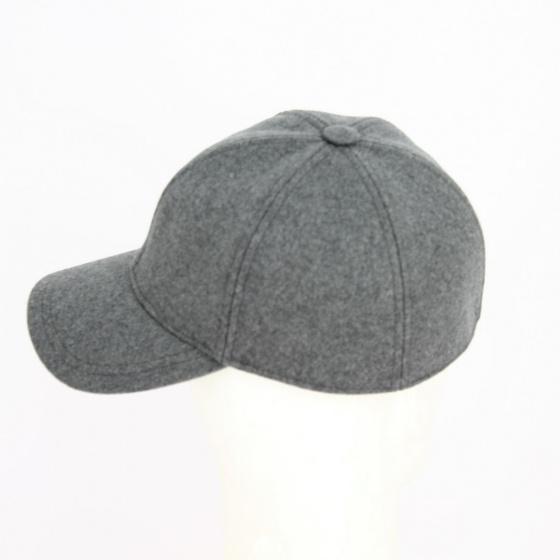 Grey baseball cap