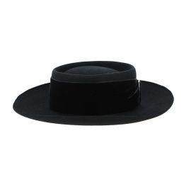 Tregor hat