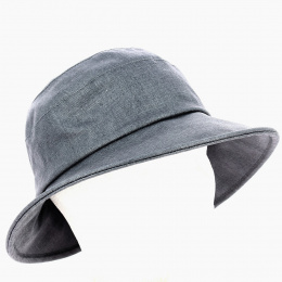 Silver Grey Raincoat Bob - Fléchet