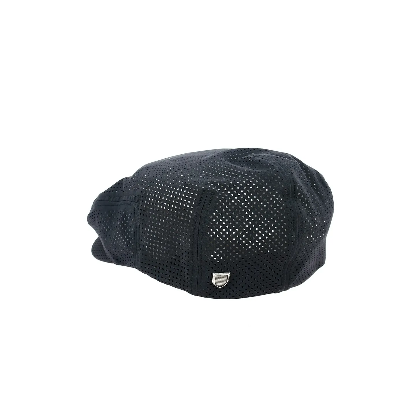 casquette plate ajourée