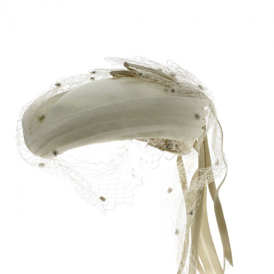 Prestige Hat in Moulin Rouge Colors - Ivory