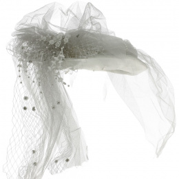 Simoni White Veil Ceremonial Hat - Traclet