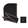 Capuche de pluie Noire Pied de poule  Reference : 13588| Chapellerie Traclet