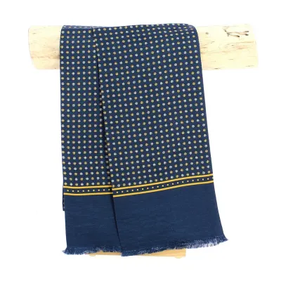 Green 100% silk scarf - Traclet hat shop Reference: 594 | Chapellerie Traclet