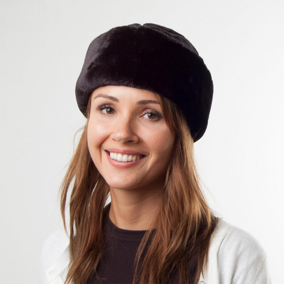 Cossack Toque with Ear Flaps - Black Chechia - Traclet Cossack Toque with Ear Flaps - Black Chechia - Traclet