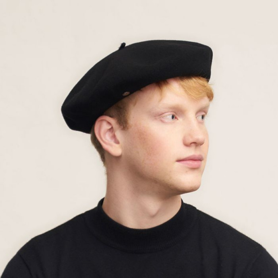 Black Campan Beret 9.5 Heritage by Laulhère