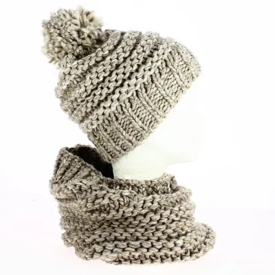 Ensemble Bonnet pompon et snood beige TRACLET Reference : 13988 | Chapellerie Traclet