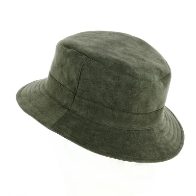 Bob Alcantara khaki