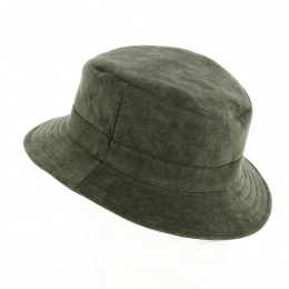 Bob Alcantara khaki