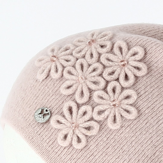 Women's Pink Floral Beanie - Traclet