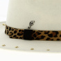 White Leopard Traveller Hat with wool felt detail - Fléchet