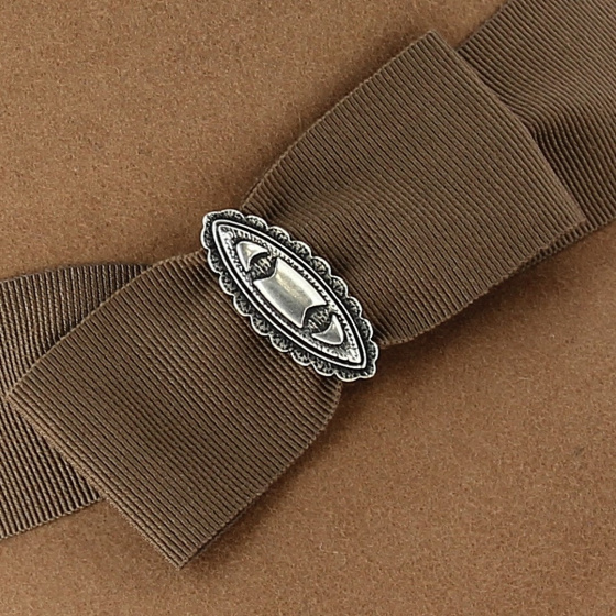 Chapeau Cloche Maithe Feutre Laine Camel détail nœud - Traclet Chapeau Cloche Maithe Feutre Laine Camel détail nœud - Traclet