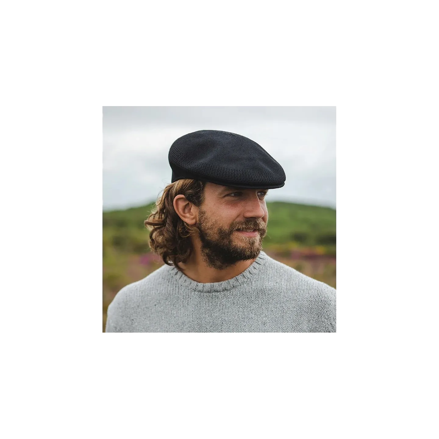Golfer Cap - black color Reference: 17223| Traclet Hat Shop