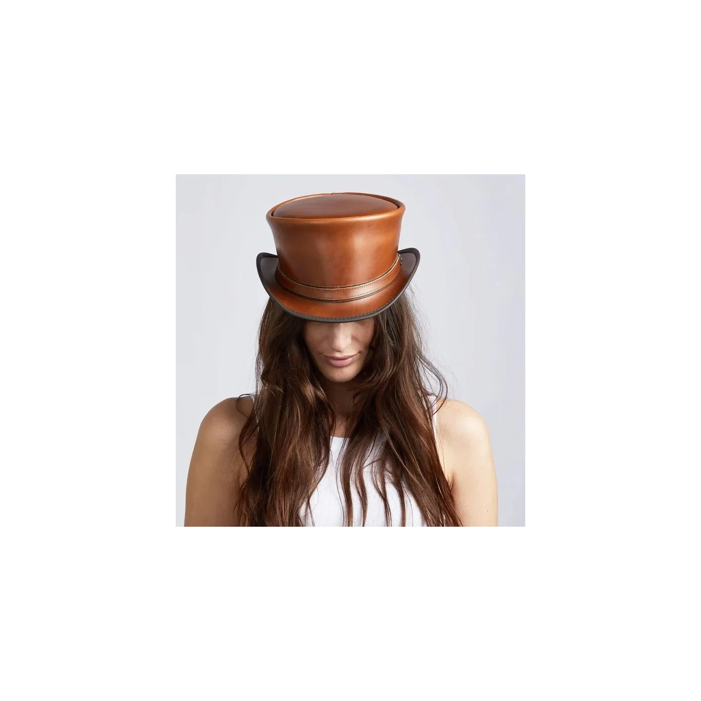 Chapeau Demi Haut de Forme Hampton Cuir Camel  - Head'nHome Reference : 17672| Chapellerie Traclet
