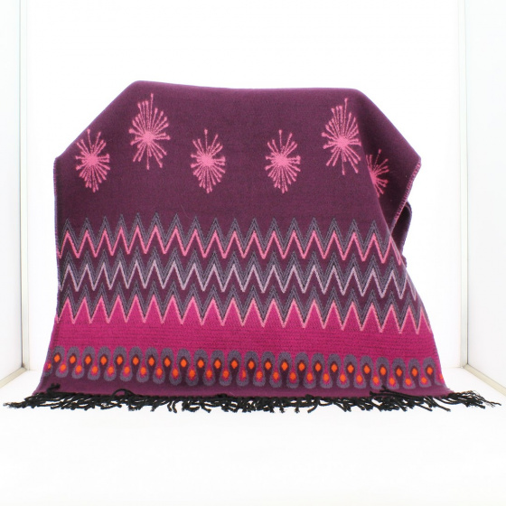 Pink scarf with geometric pattern recto - Traclet