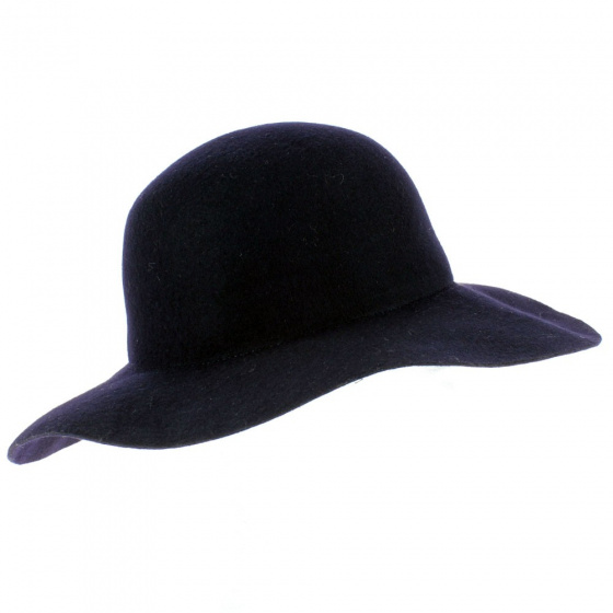 Felt bardot capeline